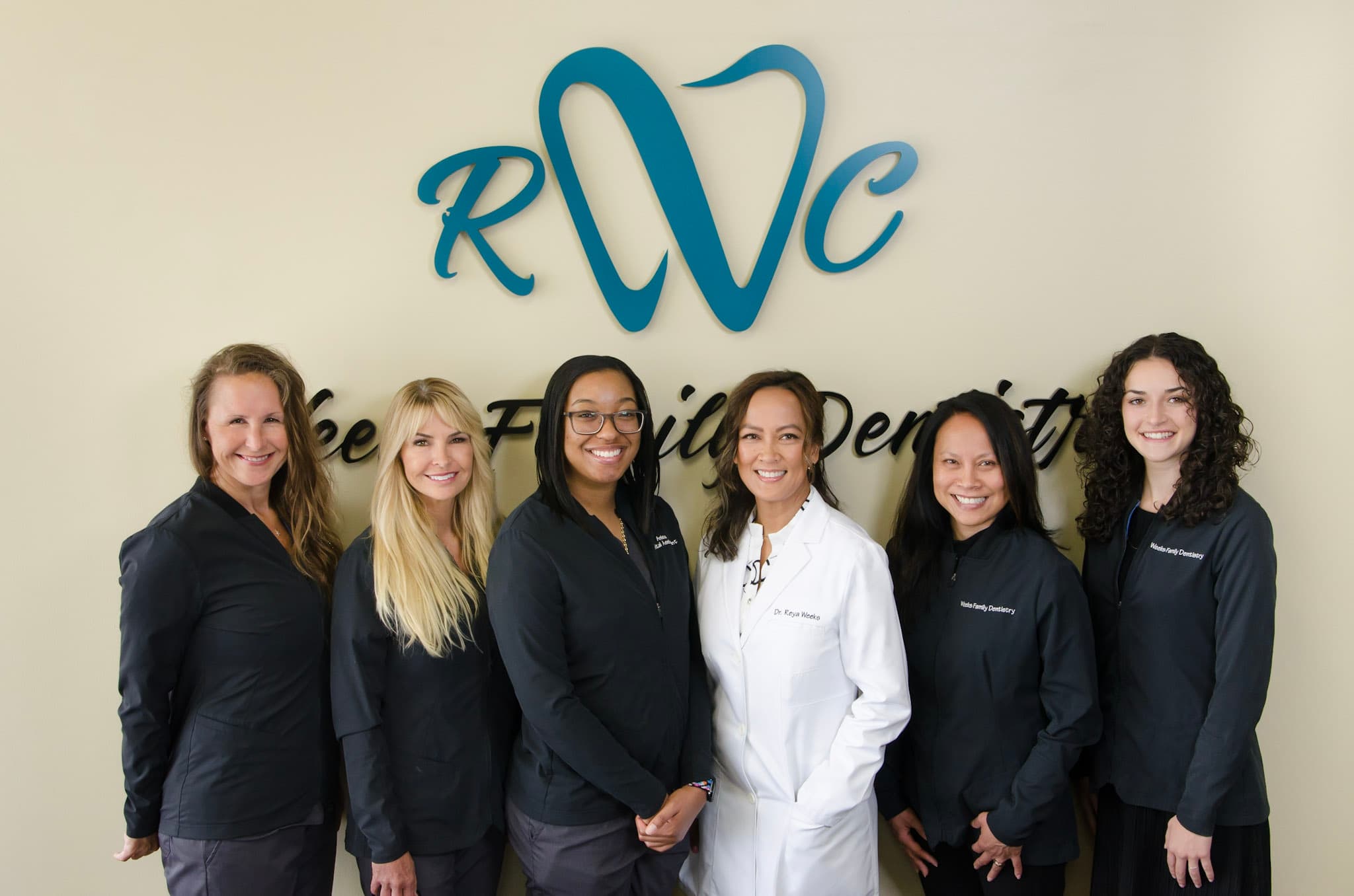 Dr. Reya Weeks - Oviedo Dentist