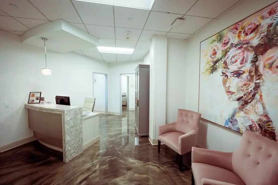 The Gill Center for Plastic Surgery and Dermatology photo 3