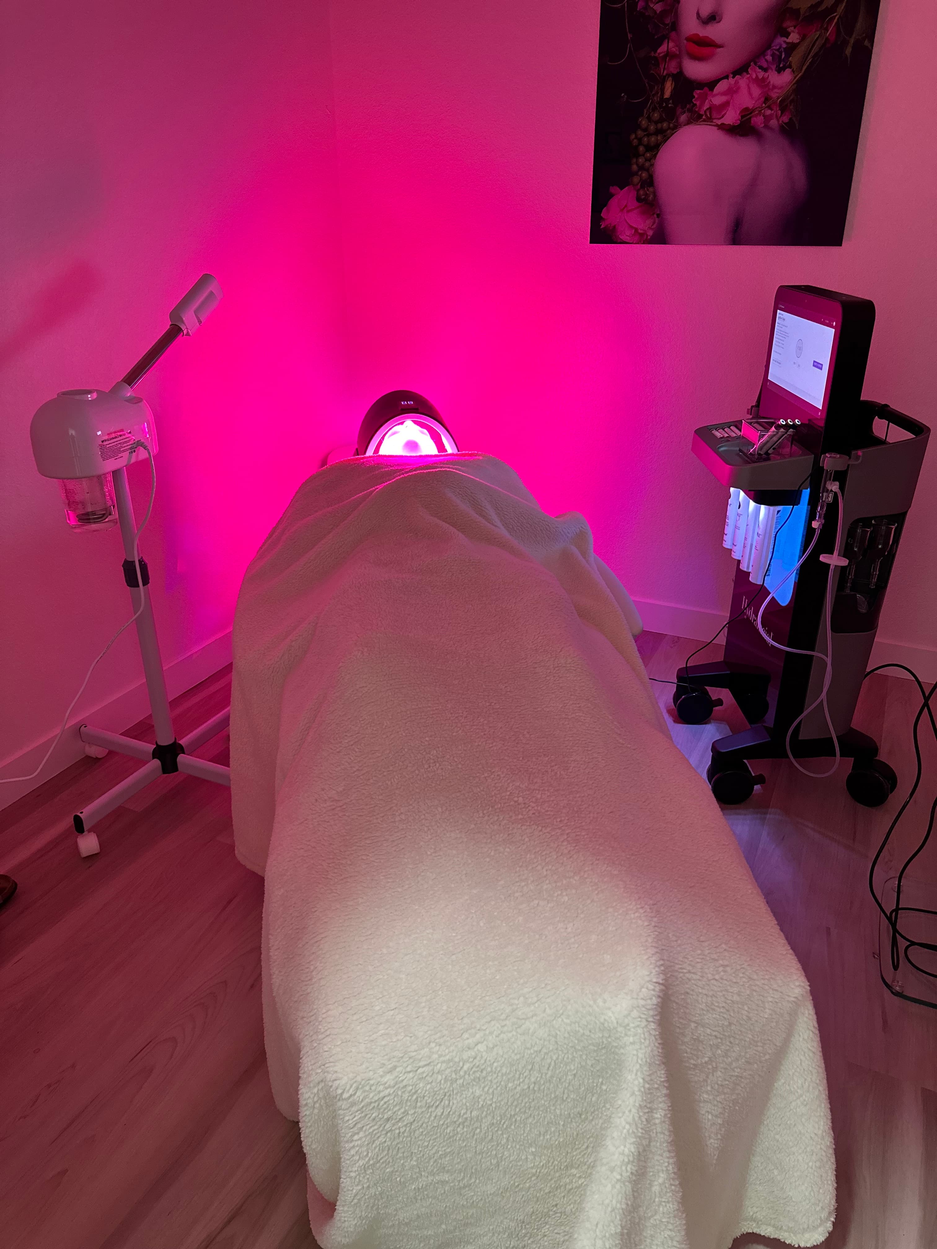 Resplendent Aesthetics Med Spa and IV Center photo 5