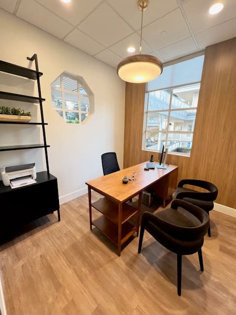 Bay Hills Plastic Surgery & Aesthetics photo 3